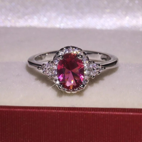 New 925 sterling silver round Zircon ring!! - Picture 2 of 5